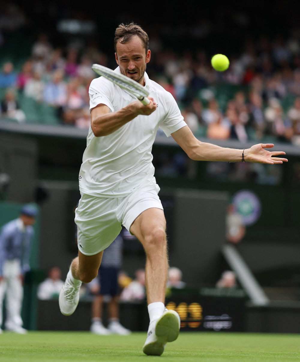 年终总决赛逆转温网，梅德韦杰夫高光表现