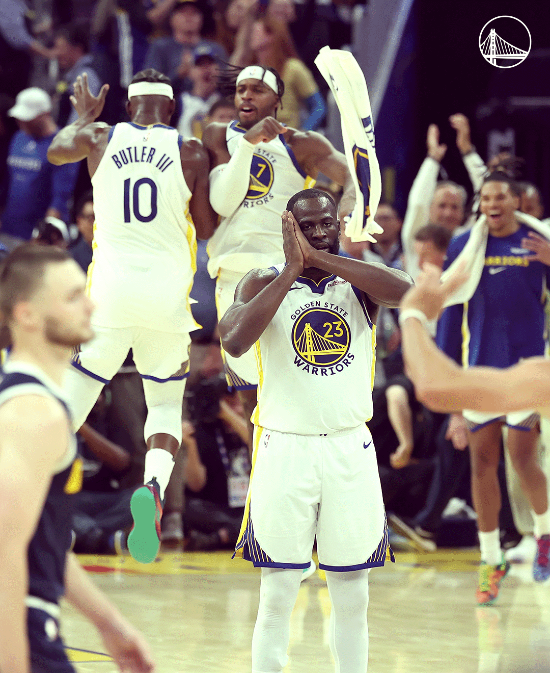 骑士逆转掘金，库里关键制胜