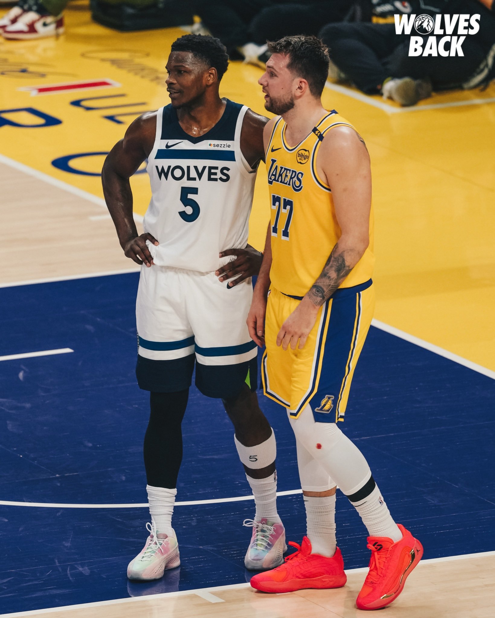 雄鹿完胜江苏队，东契奇点燃赛场