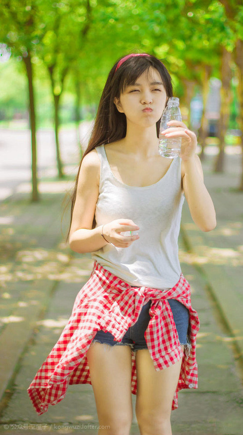 双线狂飙,AC米兰奇迹翻盘与贝林厄姆纪录之夜,绿茵场上的永恒诗篇