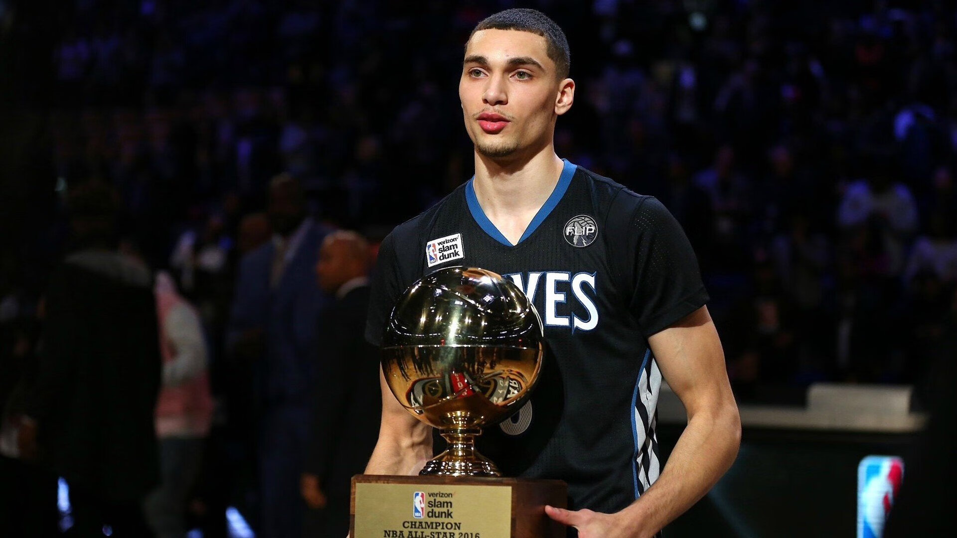 规则重构之夜，当阿森纳用物理定理险胜，布鲁诺用代码改写历史