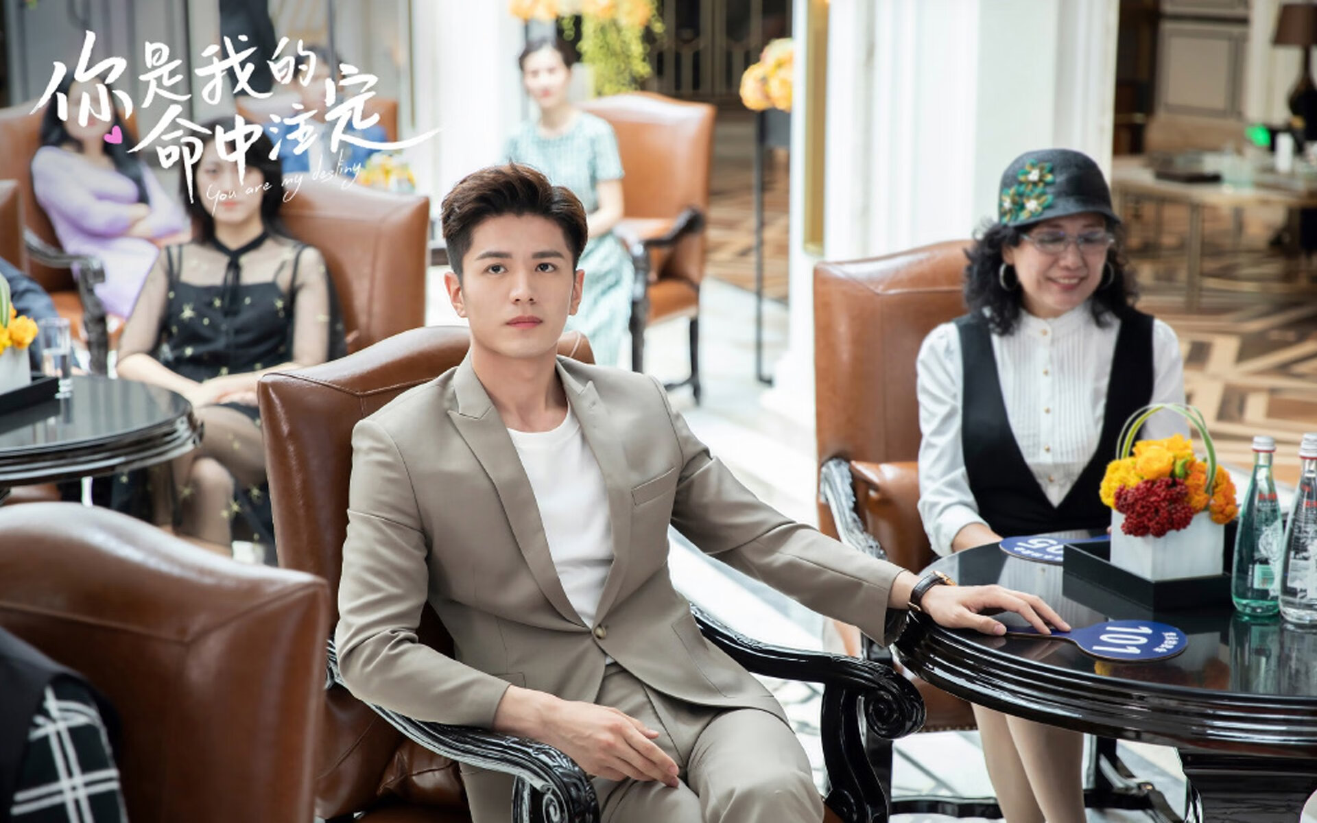 直闯麦迪逊,山东队轻取尼克斯,莫兰特点燃冰火对决