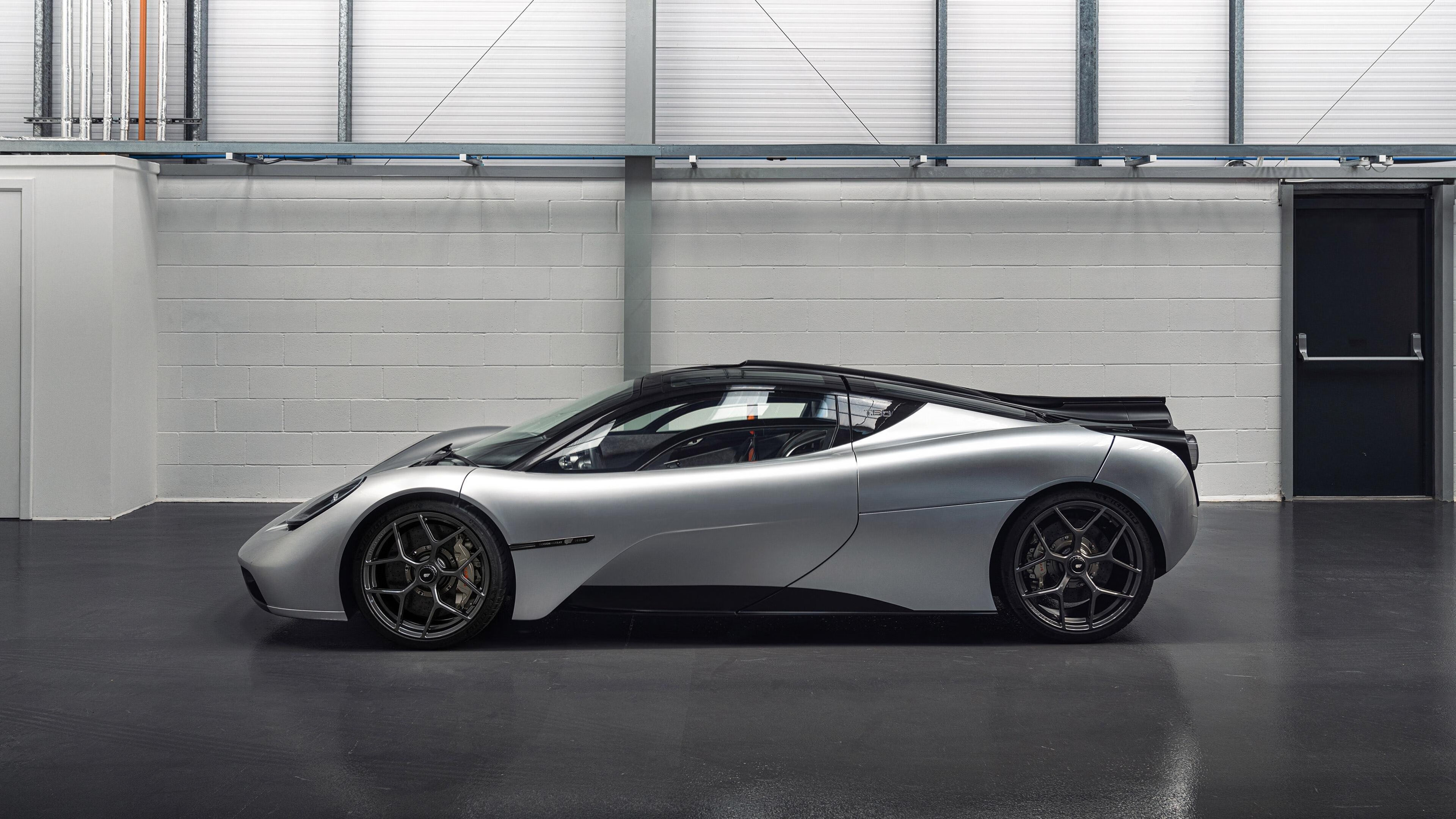 委内瑞拉飓风席卷欧陆，意甲焦点战战术革新与贝蒂斯关键突围的隐形纽带