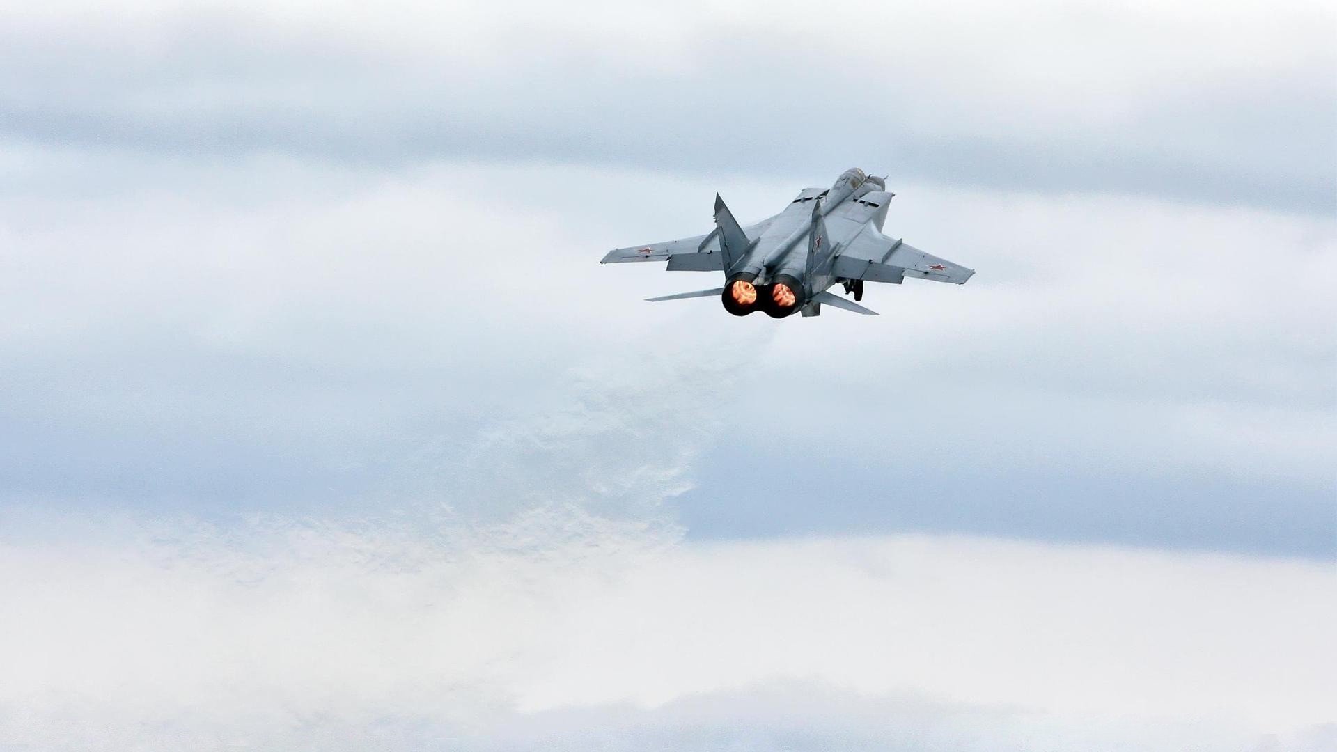 足球荒漠的叛徒,当美加墨世界杯遇上独行侠的篮球算术