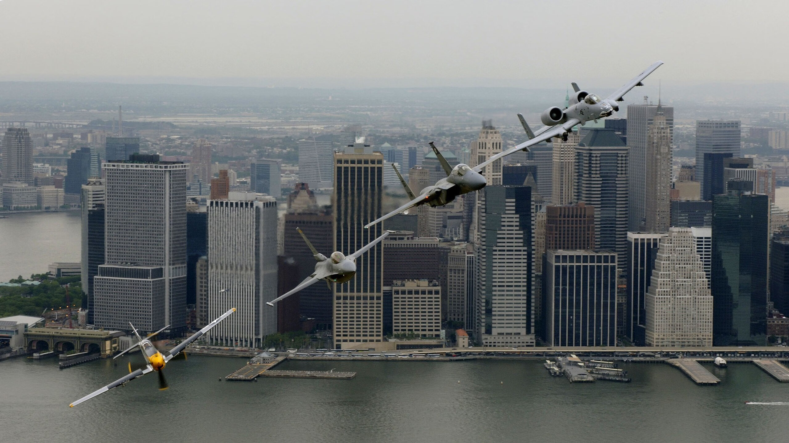 孤狼长啸战群狼，布伦森攻防两端统治，火箭啃下关键胜果