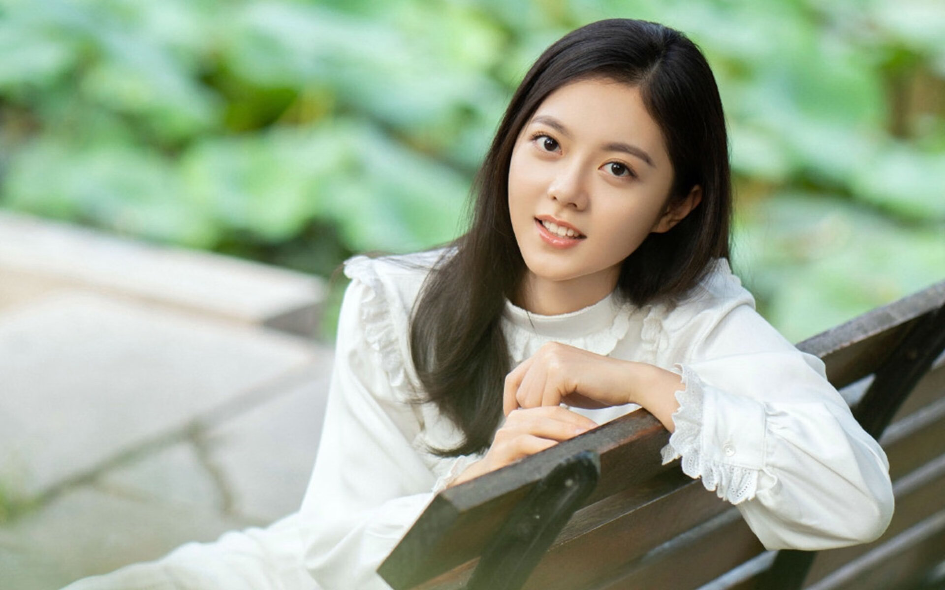 爱游戏在线-拉文单节18分撕破防线，国王末节逆转导演惊天翻盘