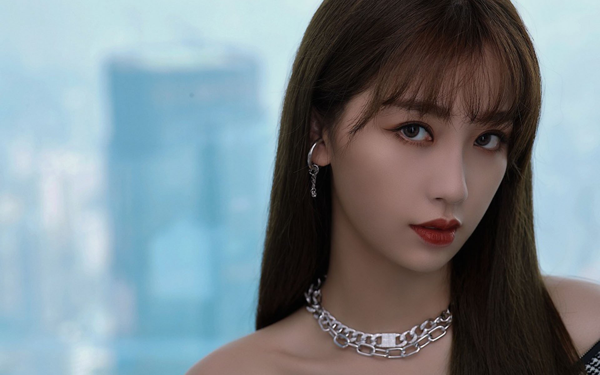 篮球双星夜，山西队提前终结鹈鹕悬念，福克斯欧冠决赛接管比赛